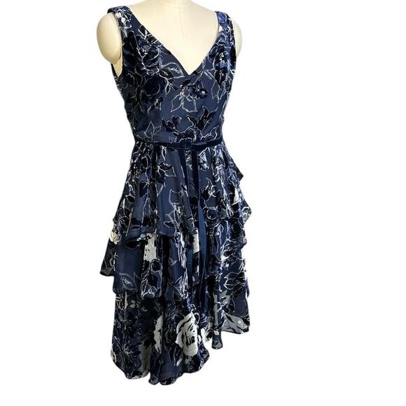 Marchesa Navy Blue Floral Velvet Textured Tiered Cocktail Midi Dress | Size 4 - Picture 4 of 13